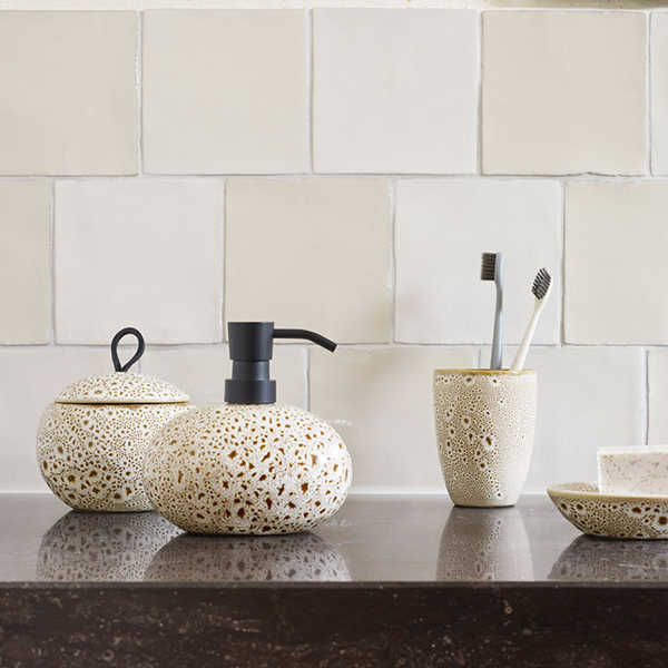 Aquanova - UGO Zeepdispenser Ginger