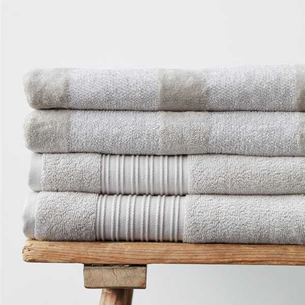 Sheer Handdoek Large (60x110cm) - Zand